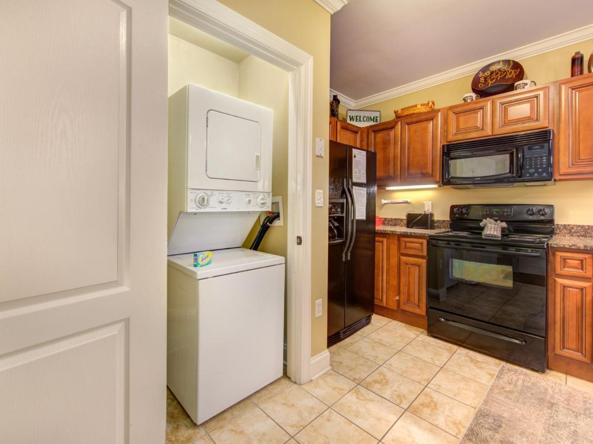 City Bear, 2Br, Pool, Spa, Downtown Gatlinburg, Sleeps 6 Leilighet Eksteriør bilde
