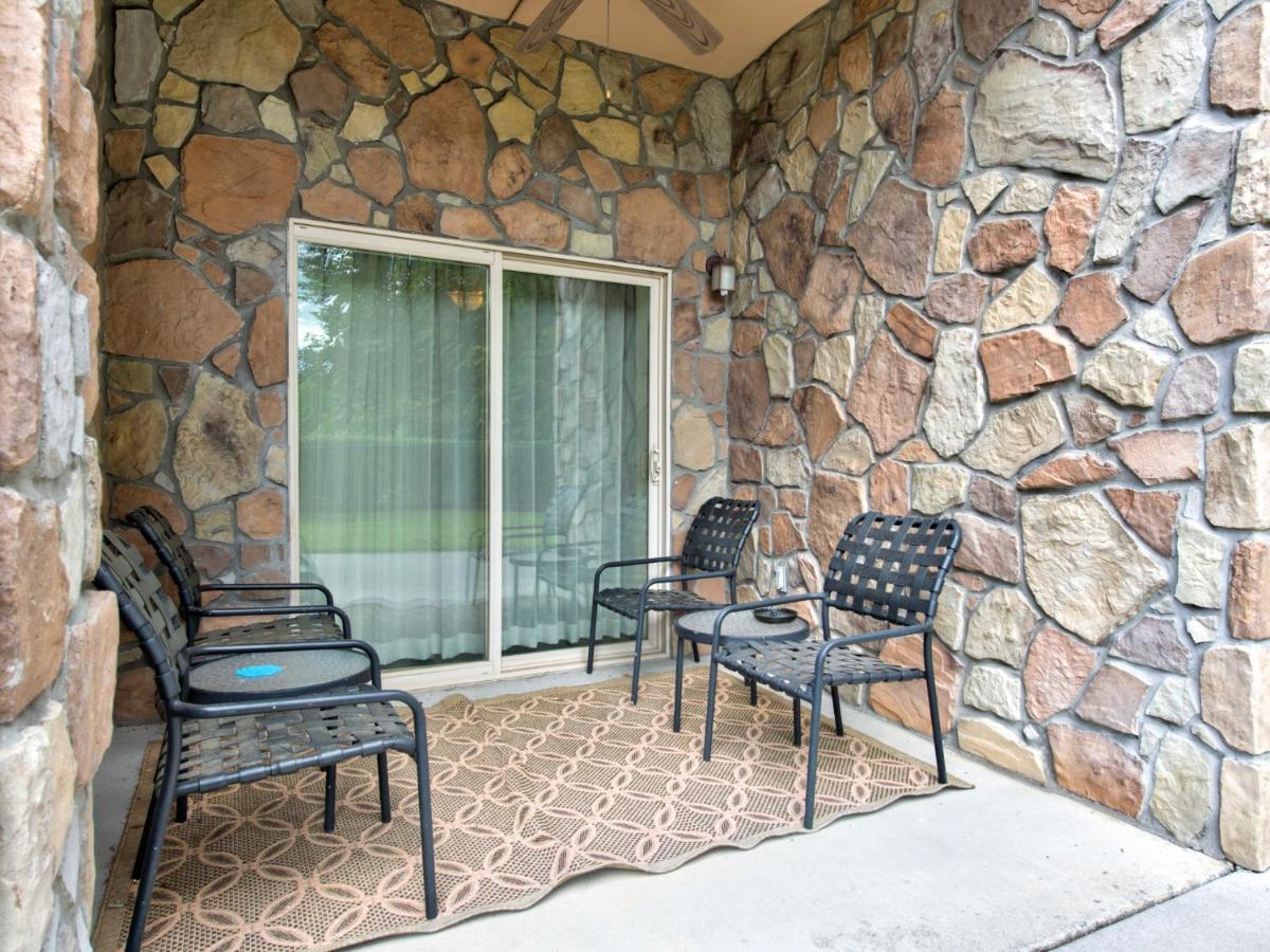 City Bear, 2Br, Pool, Spa, Downtown Gatlinburg, Sleeps 6 Leilighet Eksteriør bilde